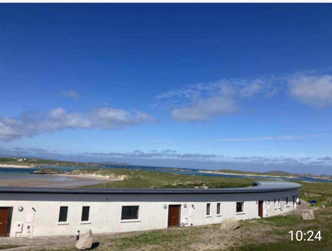 Ostan Gweedore Deluxe Apartments Bunbeg Exterior photo